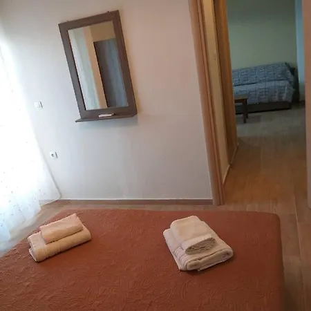 Nostos アパートホテル 3*