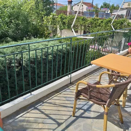 Aparthotel Nostos 3*