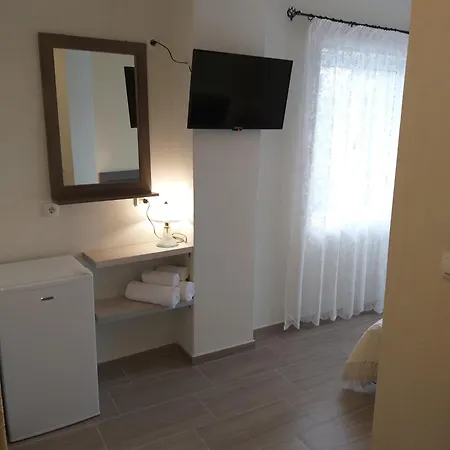 Nostos 3*