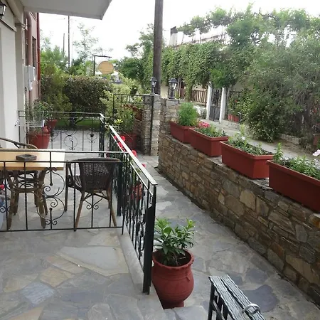 Nostos 3*