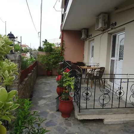 Nostos 3* Néa Meságkala