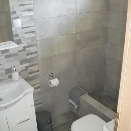 Nostos 3*
