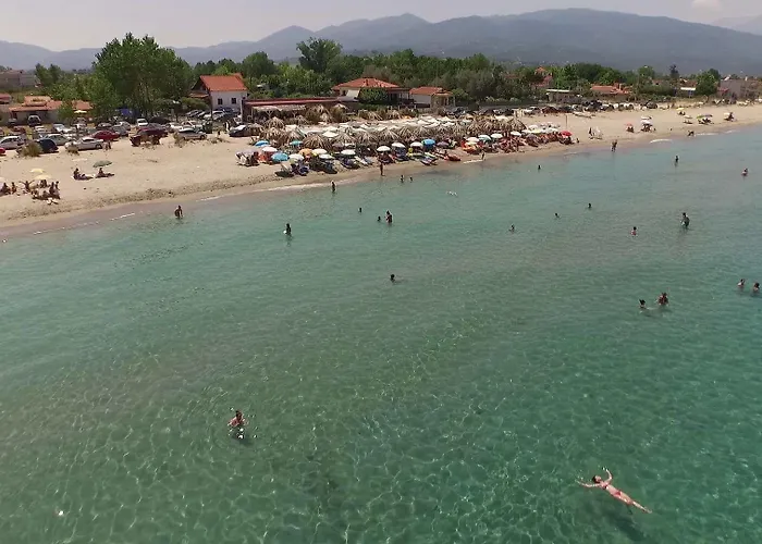 Nostos Aparthotel 3*