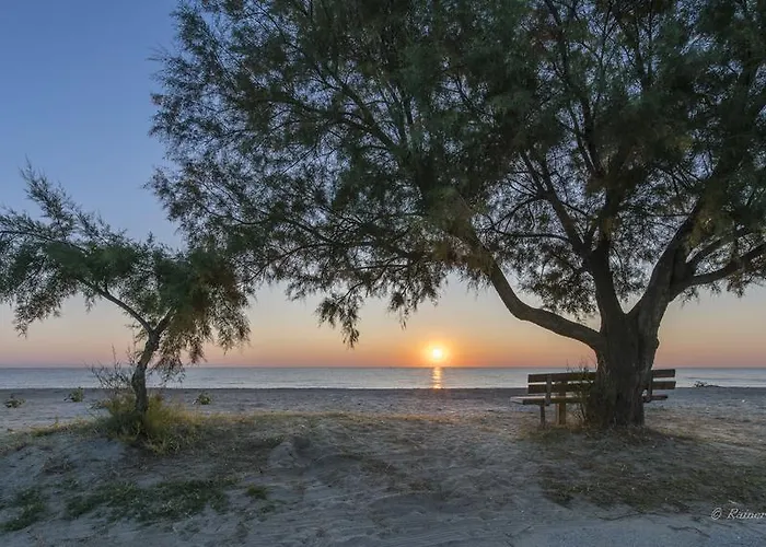 Nostos מלון דירות